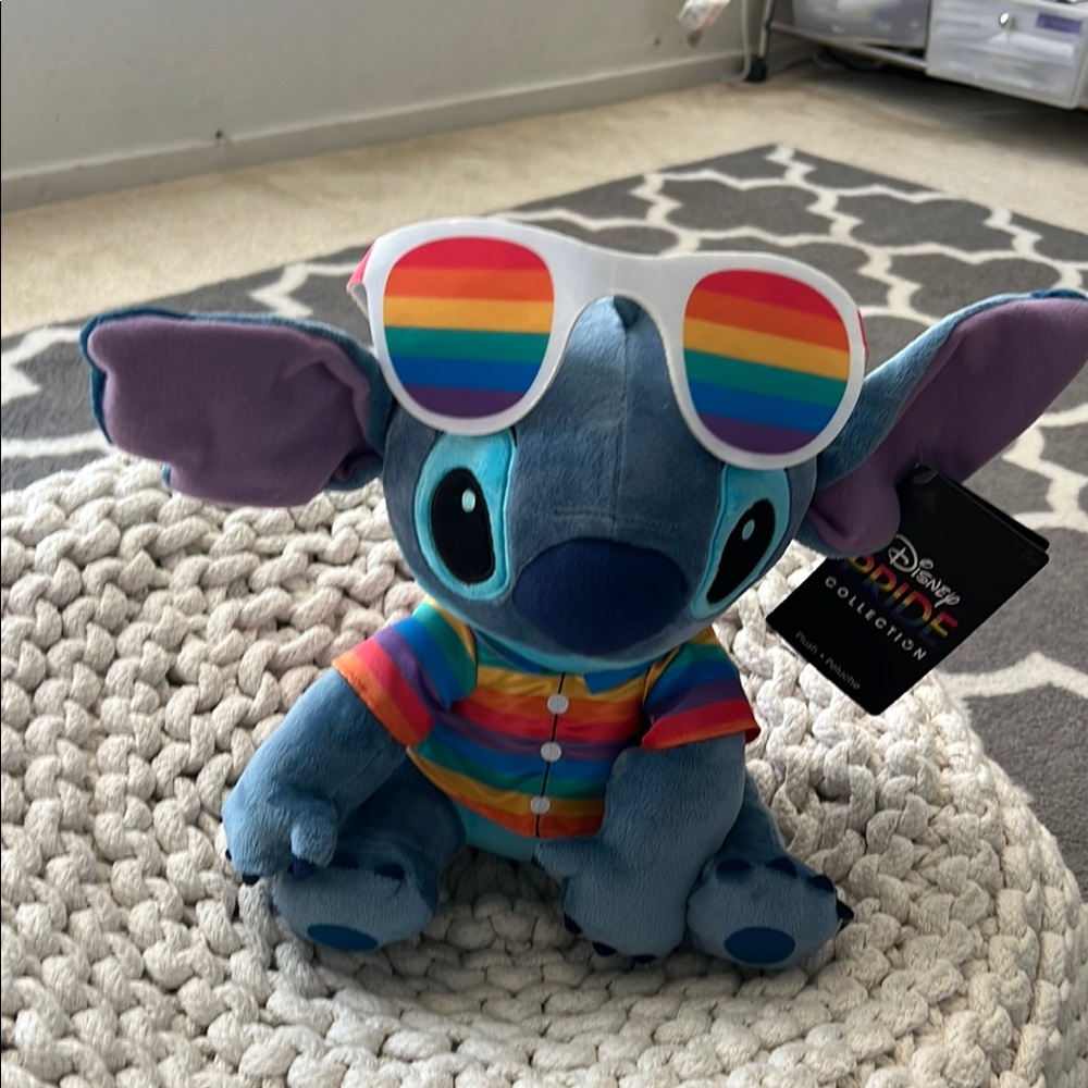 Disney’s Stitch Rainbow Theme